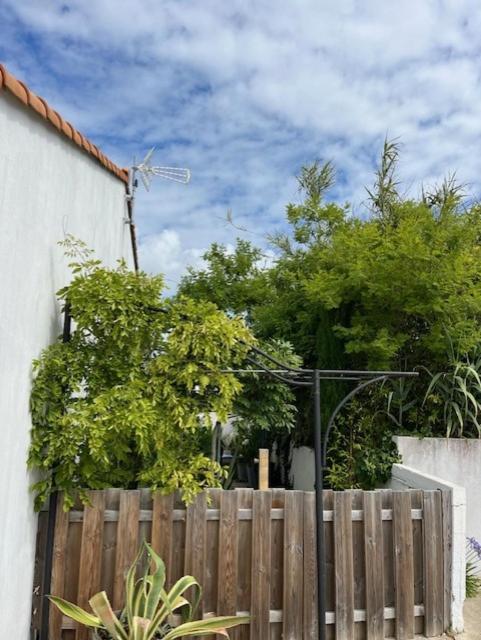 La Maisonnette La Gueriniere Luaran gambar